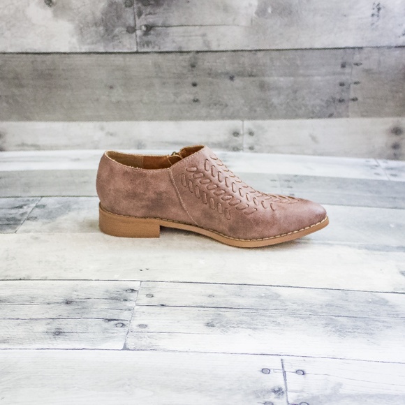 Mi.iM 'Ashley' Booties. - Picture 2 of 4